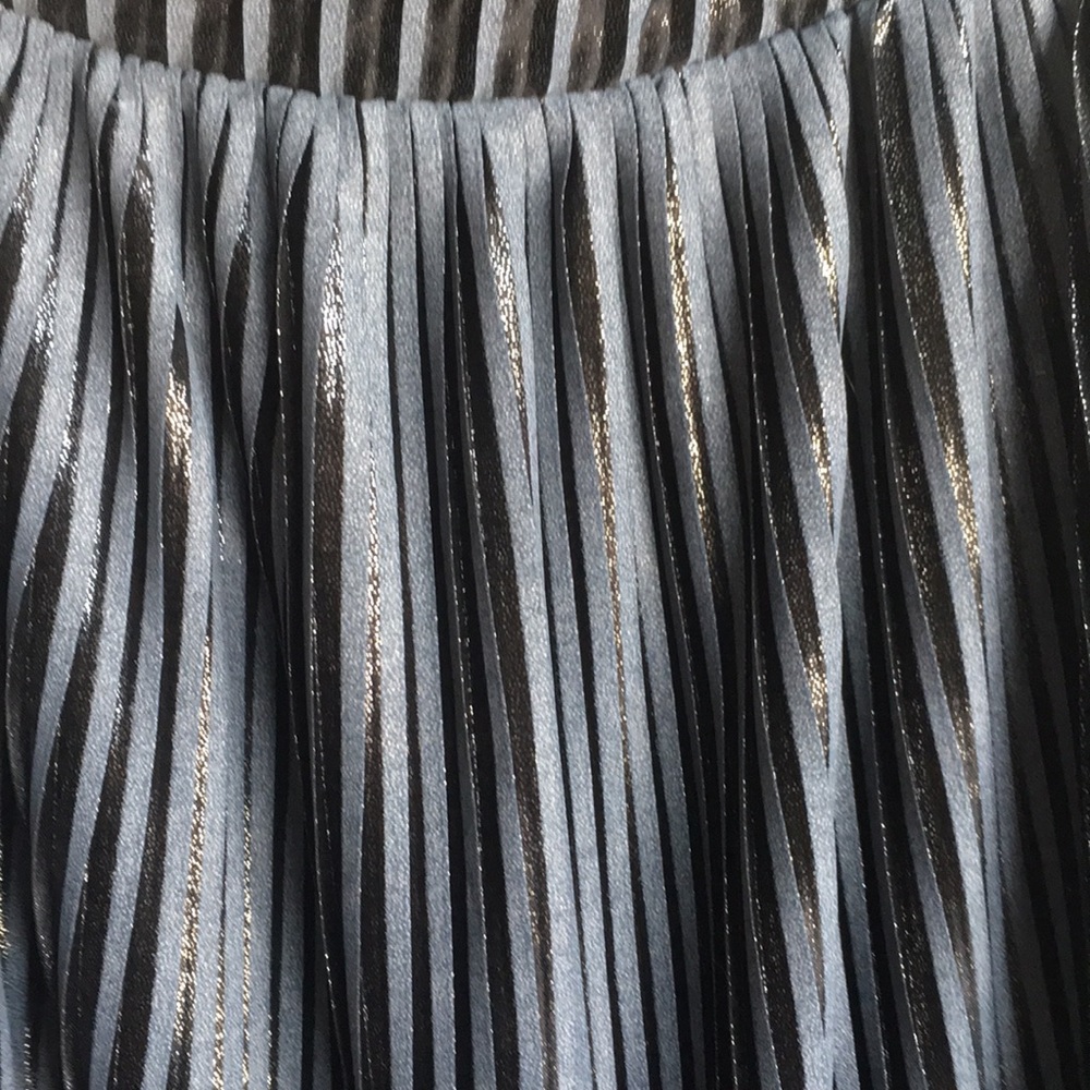ZARA PLEATED METALLIC SKIRT - Picture 3 of 5